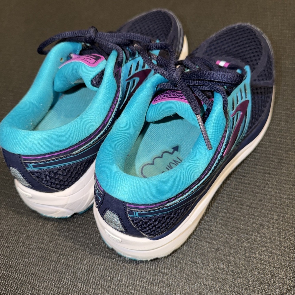 Brooks Addiction 13 Running Shoes, Blue/Teal, Women's 7.5 Medium